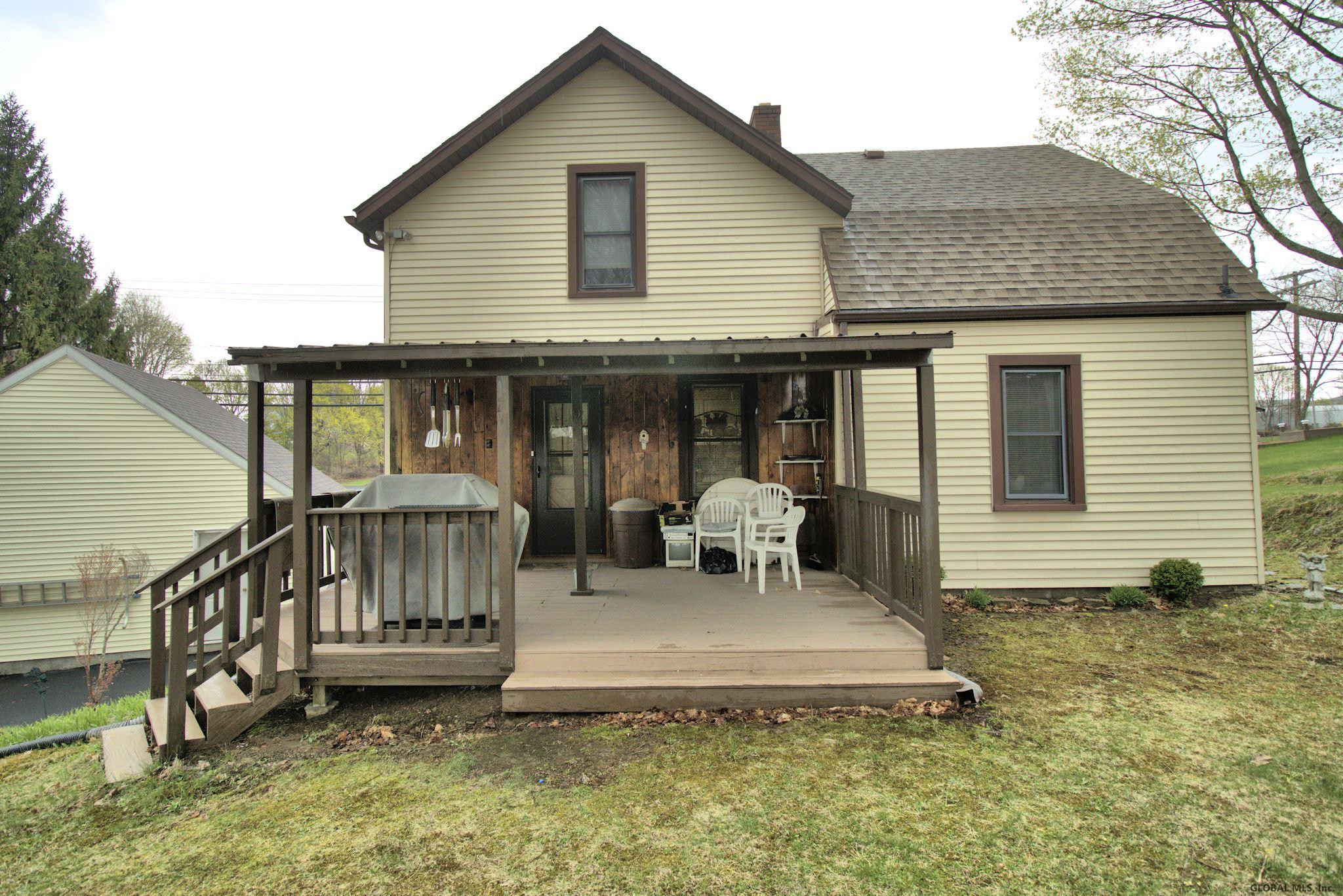 978 Hoosick Road Brunswick, NY 12180 - Photo 21 of 25 Photo 21