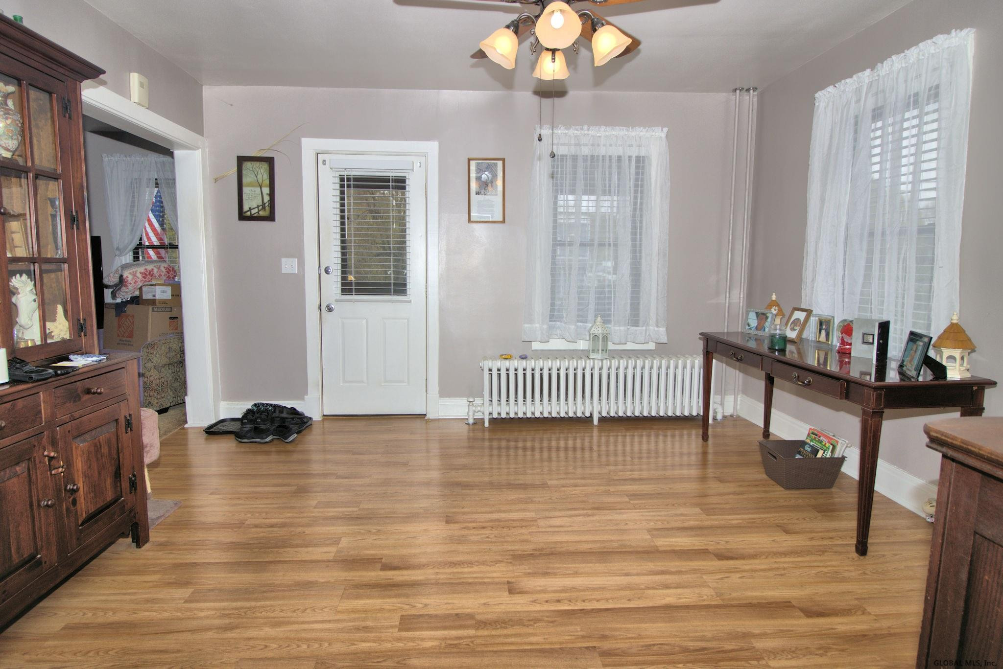 978 Hoosick Road Brunswick, NY 12180 - Photo 6 of 25 Photo 6