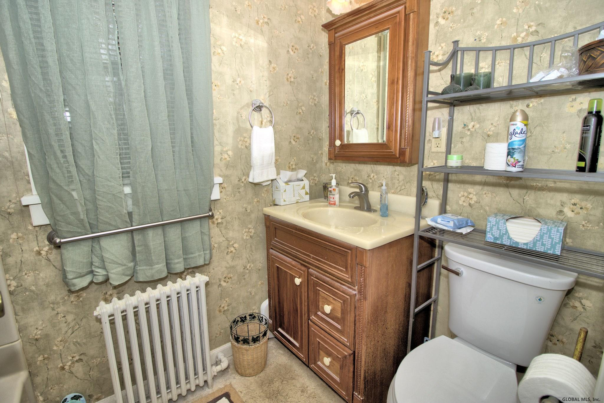 978 Hoosick Road Brunswick, NY 12180 - Photo 9 of 25 Photo 9