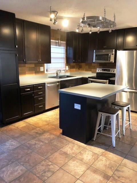 1243 Bluff Road Plainfield, IN 46168 - Photo 3 of 12 Gallery Image 3