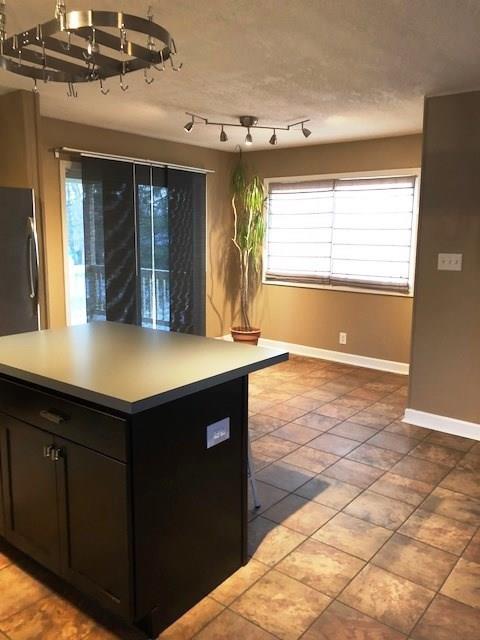 1243 Bluff Road Plainfield, IN 46168 - Photo 4 of 12 Gallery Image 4