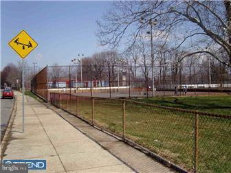 9915 Sandy Road Philadelphia, PA 19115 - Photo 4 of 6 Gallery Image 4