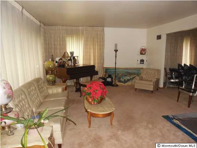 95 Pension Road Manalapan, NJ 07726 - Photo 3 of 23 Additional Photo
