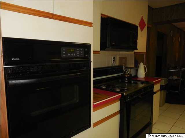 95 Pension Road Manalapan, NJ 07726 - Photo 8 of 23 Additional Photo