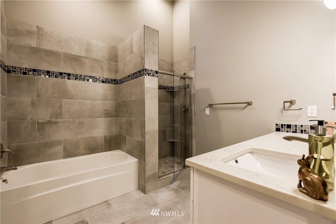 4102 Jewell Road Bothell, WA 98012 - Photo 16 of 25