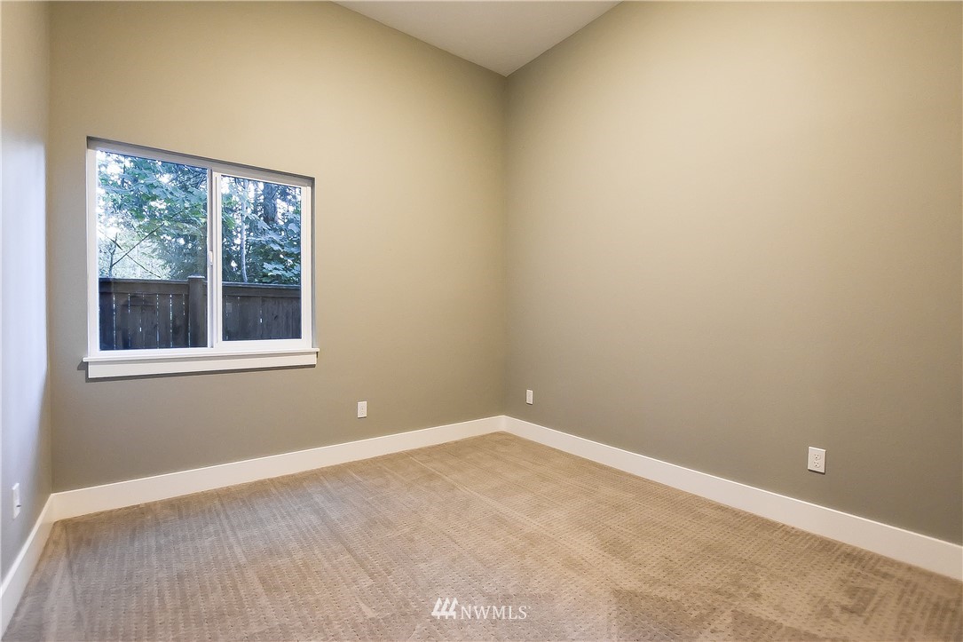 4102 Jewell Road Bothell, WA 98012 - Photo 19 of 25