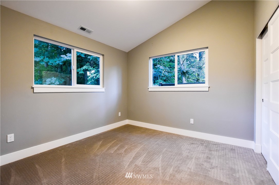 4102 Jewell Road Bothell, WA 98012 - Photo 22 of 25