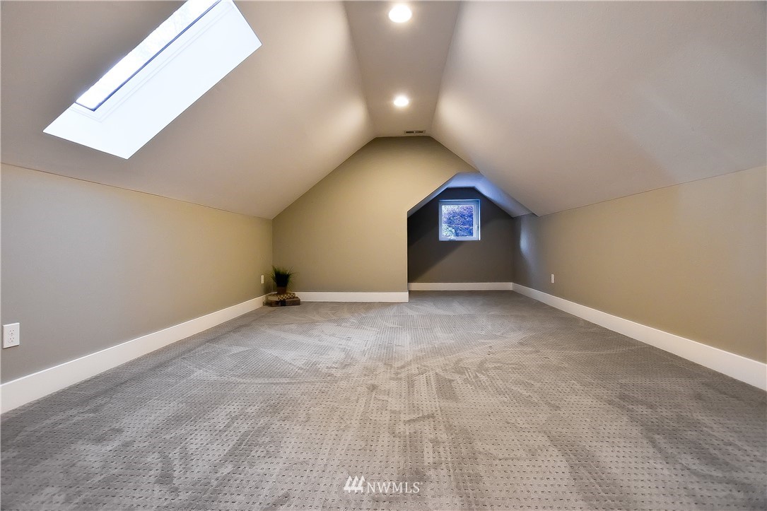 4102 Jewell Road Bothell, WA 98012 - Photo 23 of 25
