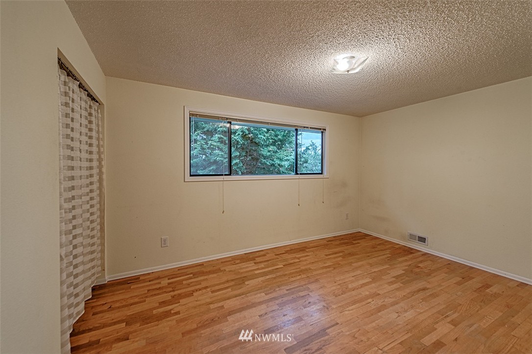 15264 Barrett Road Mount Vernon, WA 98273 - Photo 13 of 22