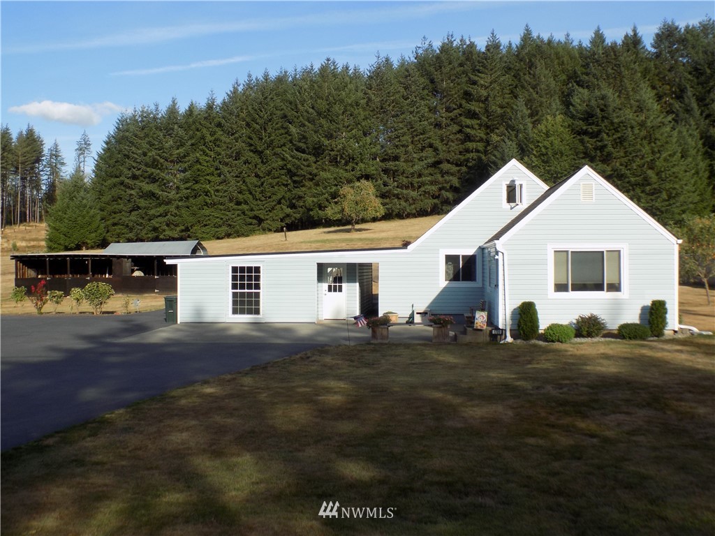 1709 Rose Valley Road Kelso, WA 98626 - Photo 1 of 24 Gallery Image 1
