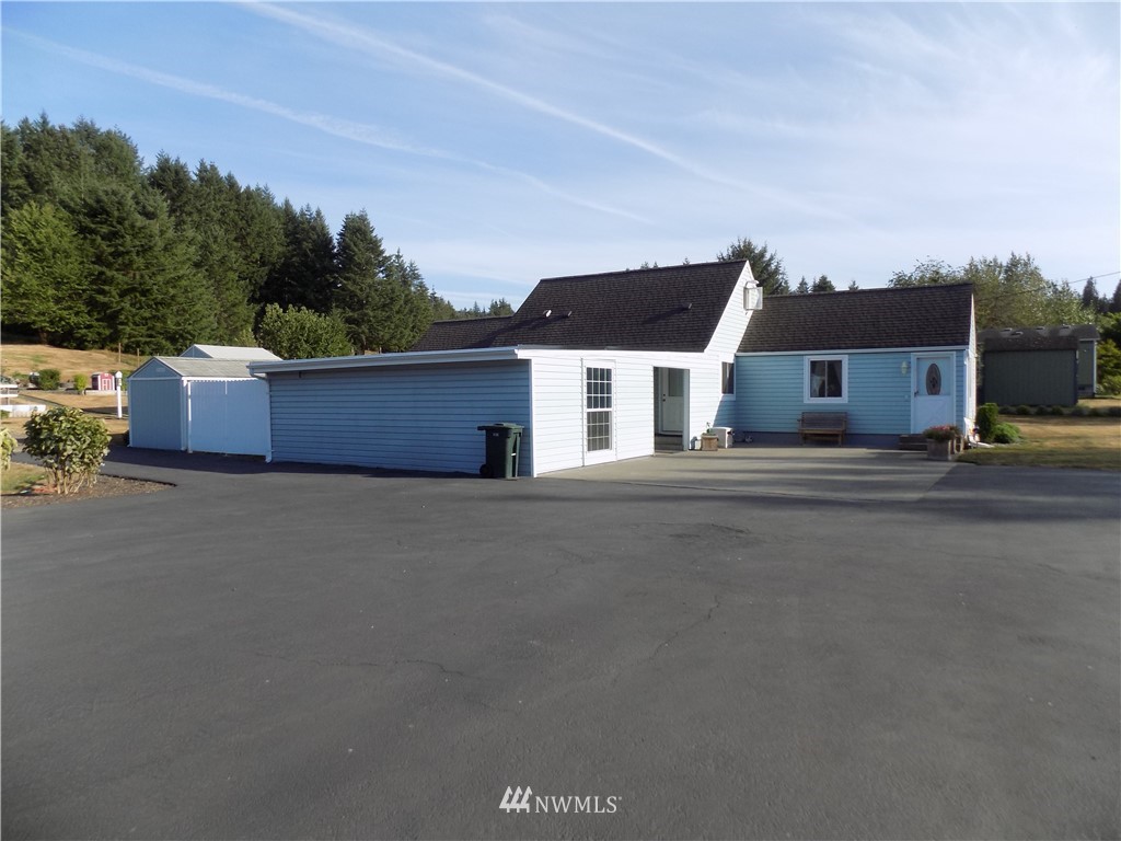 1709 Rose Valley Road Kelso, WA 98626 - Photo 2 of 24 Gallery Image 2