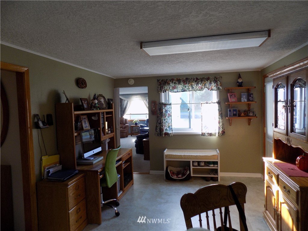 1709 Rose Valley Road Kelso, WA 98626 - Photo 10 of 24 Gallery Image 10