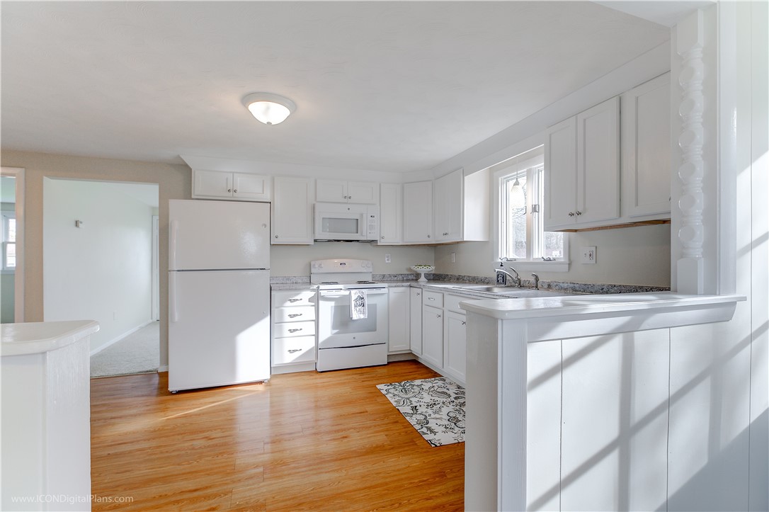 27 Rosedale Drive Bristol, RI 02809 - Photo 11 of 34 Kitchen
