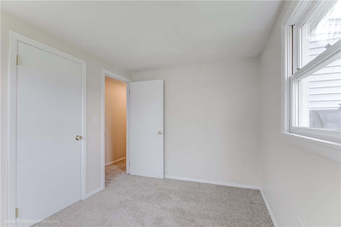 27 Rosedale Drive Bristol, RI 02809 - Photo 22 of 34 Bedroom 2
