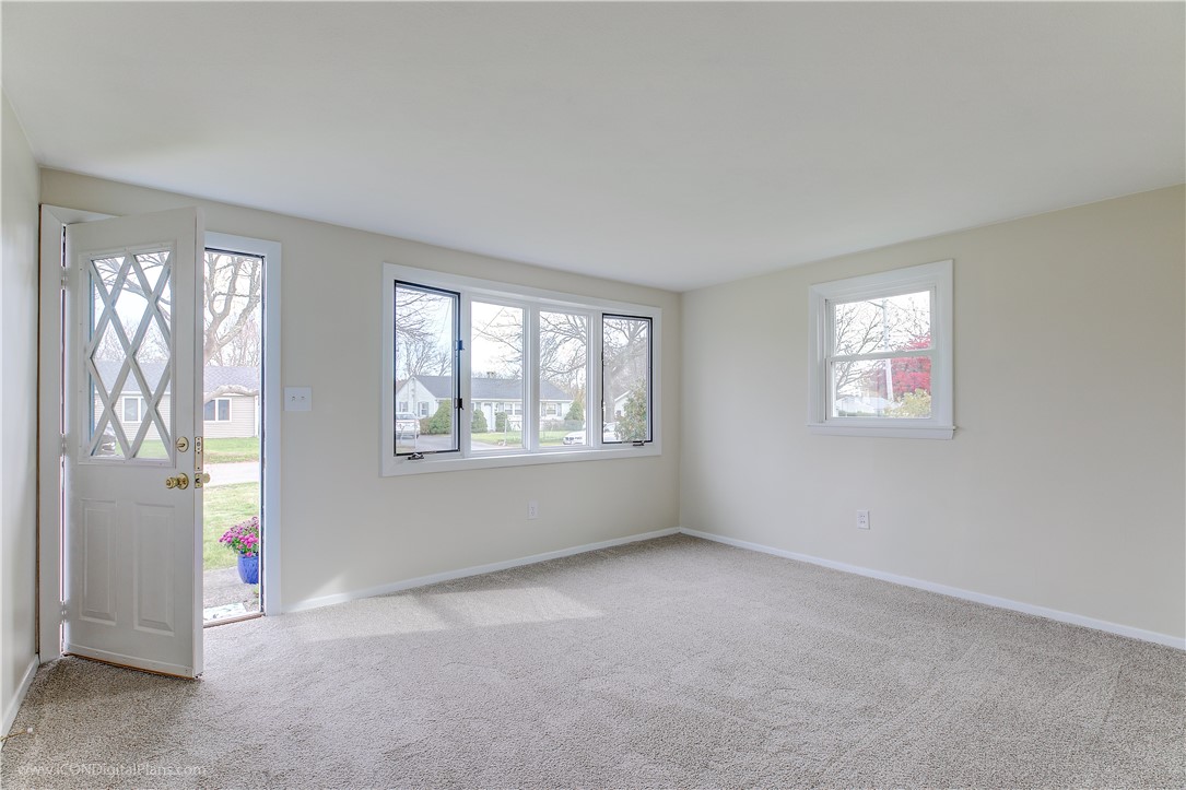 27 Rosedale Drive Bristol, RI 02809 - Photo 6 of 34 Living room with large bay window