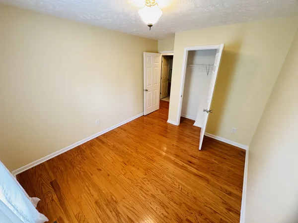 $2,200 | 403 South Tarver Avenue, Lebanon, TN 37087