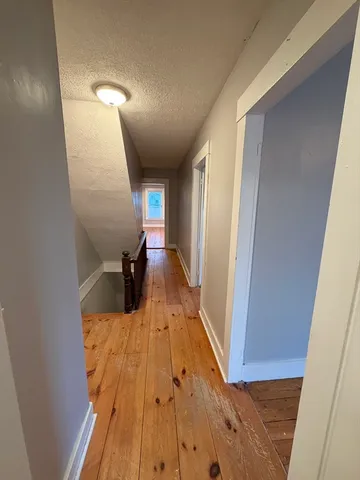 $2,300 | 3-5 Locust Street, Unit 3 5, Amesbury, MA 01913