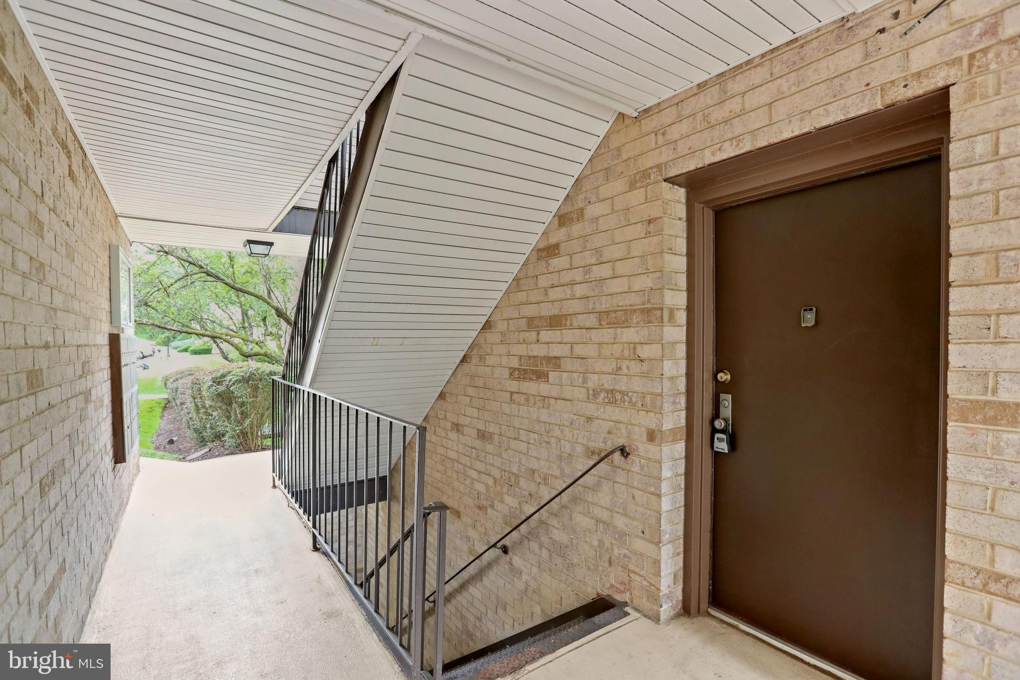 6141 Edsall Road, Unit D Alexandria, VA 22304 - Photo 21 of 25
