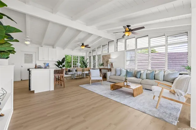 $1,695,000 | 2325 Round Top Drive, Honolulu, HI 96822