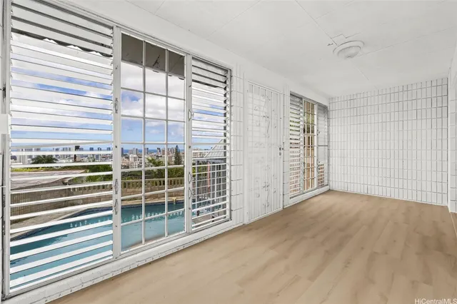 $1,695,000 | 2325 Round Top Drive, Honolulu, HI 96822