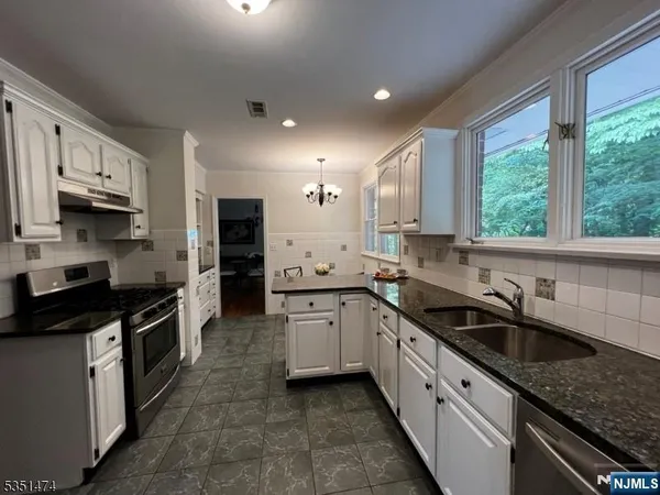 $6,400 | 56 Grandview Place, North Caldwell, NJ 07006