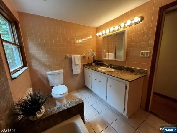 $6,400 | 56 Grandview Place, North Caldwell, NJ 07006