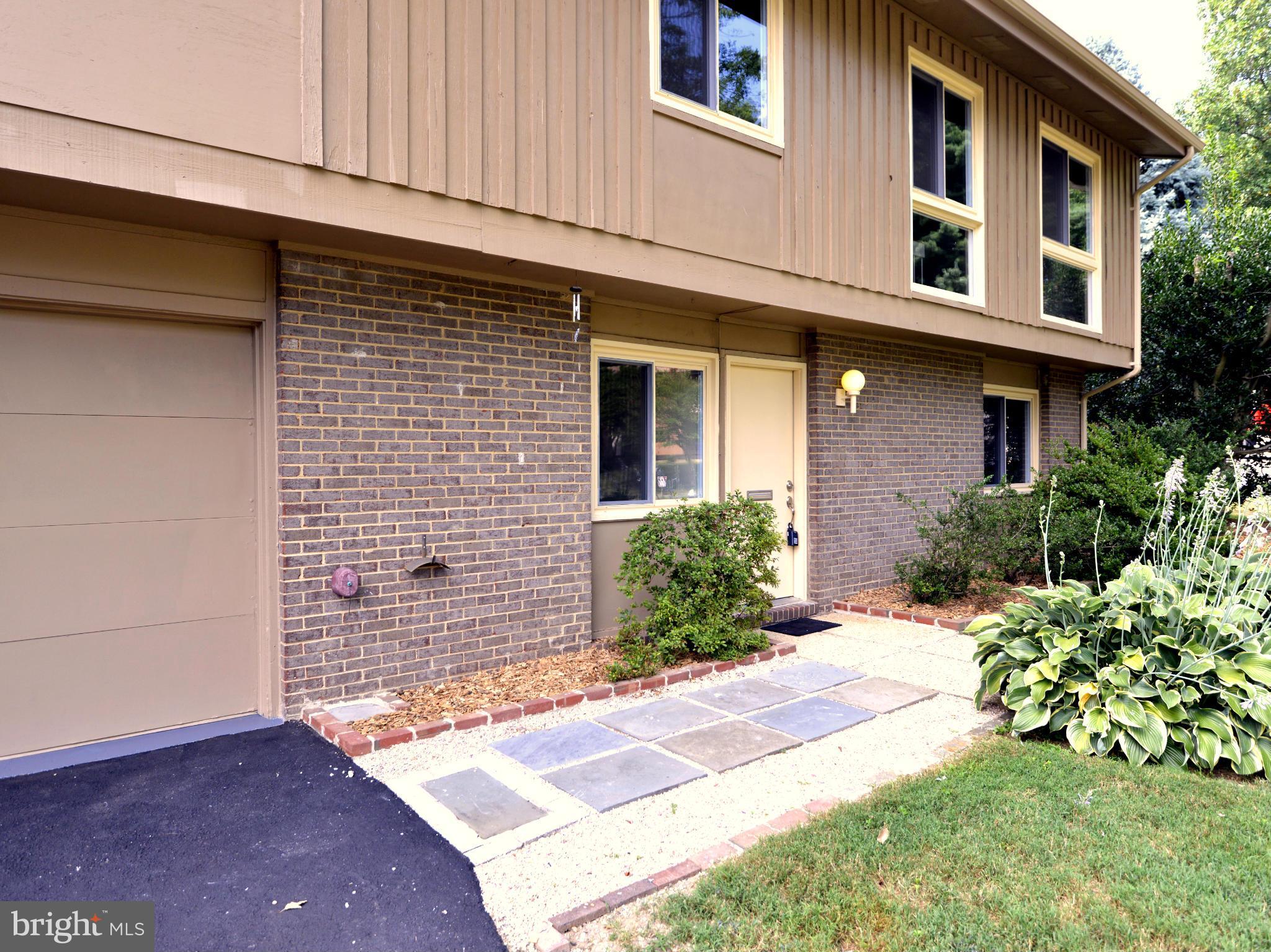 8718 Stark Road Annandale, VA 22003 - Photo 2 of 30 Exterior (Front)