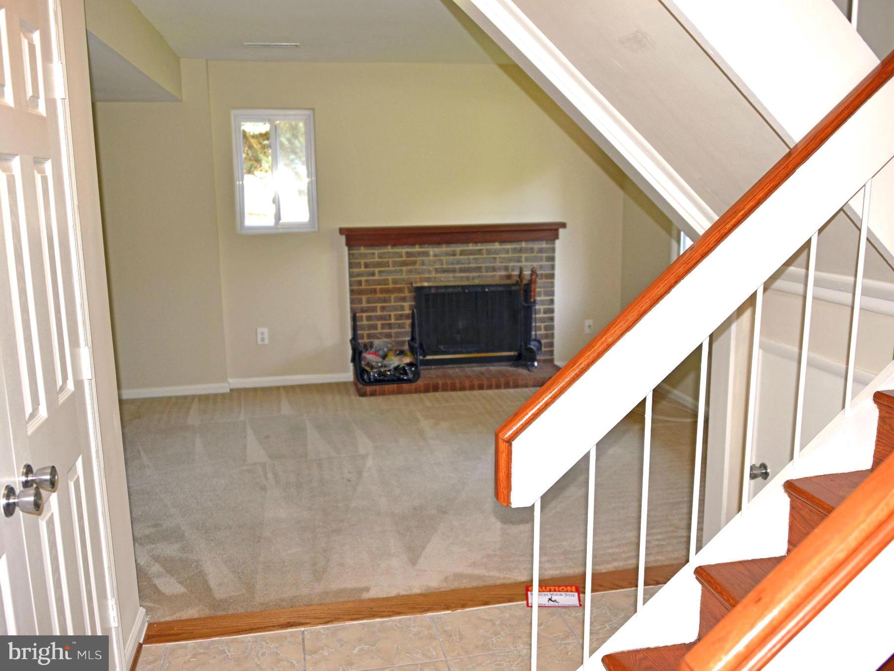 8718 Stark Road Annandale, VA 22003 - Photo 4 of 30 Family Room