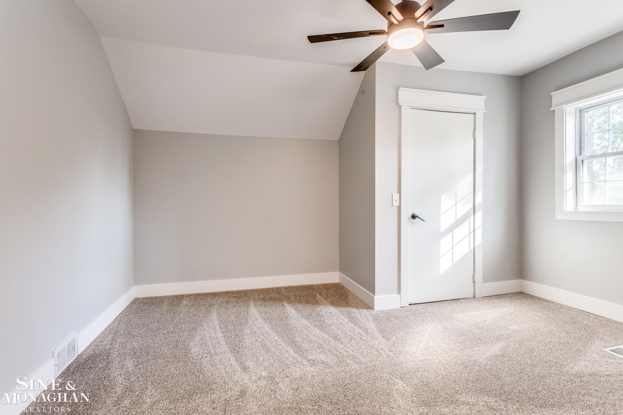5174 South Sandusky Road Peck, MI 48466 - Photo 29 of 32 50093107-28.JPG