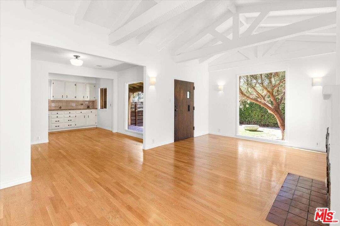 3707 Edenhurst Avenue Los Angeles, CA 90039 - Photo 8 of 28