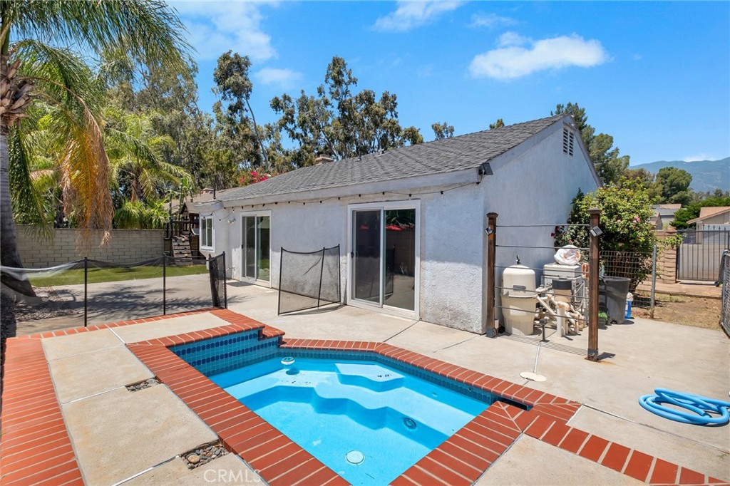 12559 Daphne Drive Rancho Cucamonga, CA 91739 - Photo 2 of 29