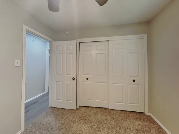 $1,950 | 15 South Drifting Leaf Court, Spring, TX 77380