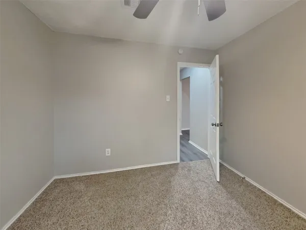 $1,950 | 15 South Drifting Leaf Court, Spring, TX 77380