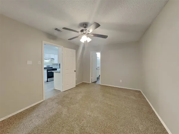 $1,950 | 15 South Drifting Leaf Court, Spring, TX 77380