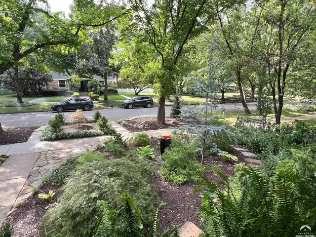 $839,000 | 728 Indiana Street, Lawrence, KS 66044