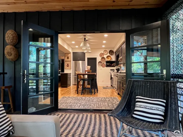 $839,000 | 728 Indiana Street, Lawrence, KS 66044