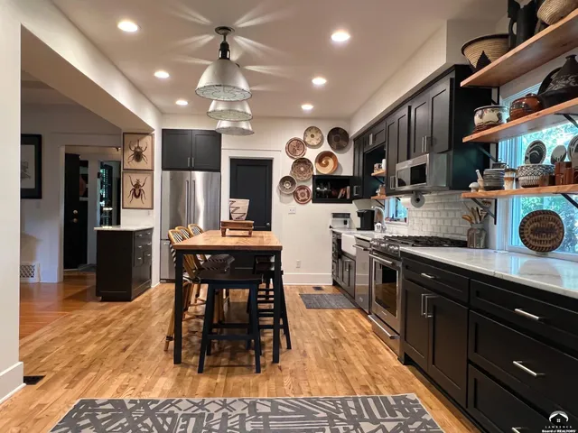 $839,000 | 728 Indiana Street, Lawrence, KS 66044