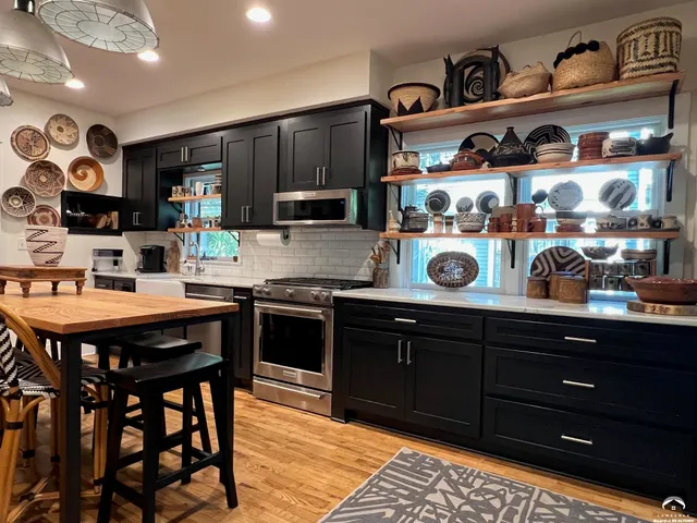 $839,000 | 728 Indiana Street, Lawrence, KS 66044