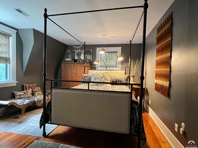 $839,000 | 728 Indiana Street, Lawrence, KS 66044