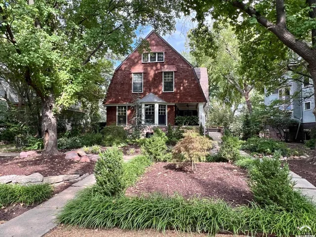 $839,000 | 728 Indiana Street, Lawrence, KS 66044