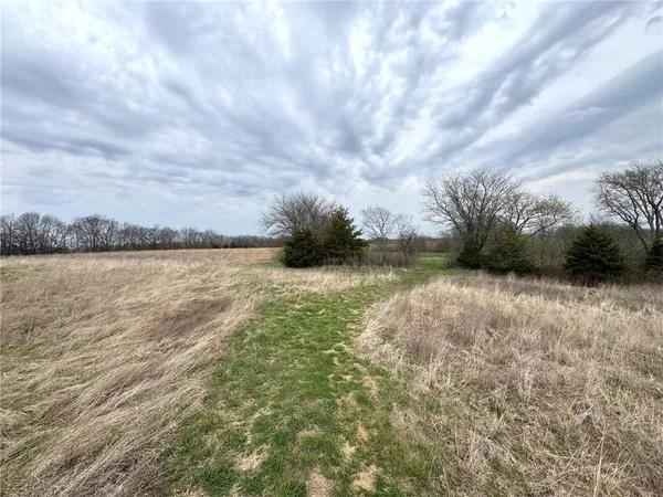 $532,000 | Tbd Tbd Highway, Gallatin, MO 64640