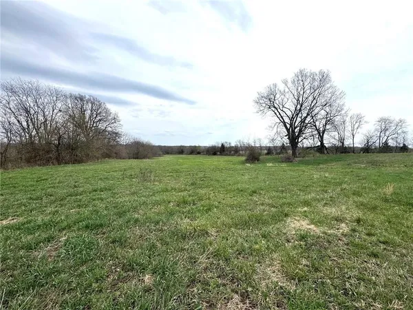 $532,000 | Tbd Tbd Highway, Gallatin, MO 64640