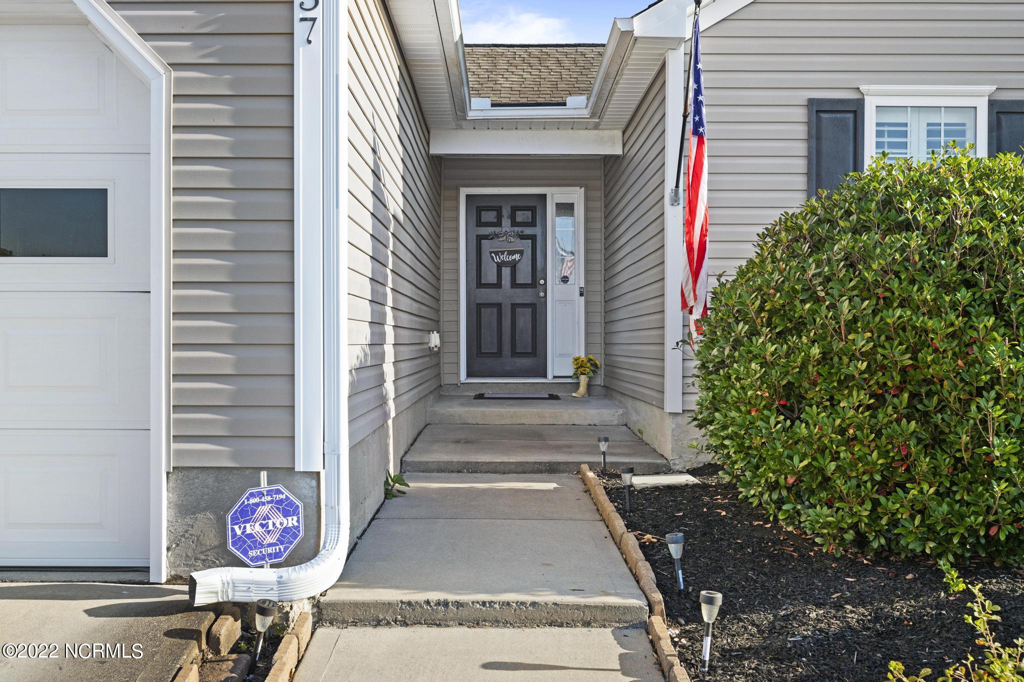 337 Rose Bud Lane Holly Ridge, NC 28445 - Photo 2 of 26 IMG_7942