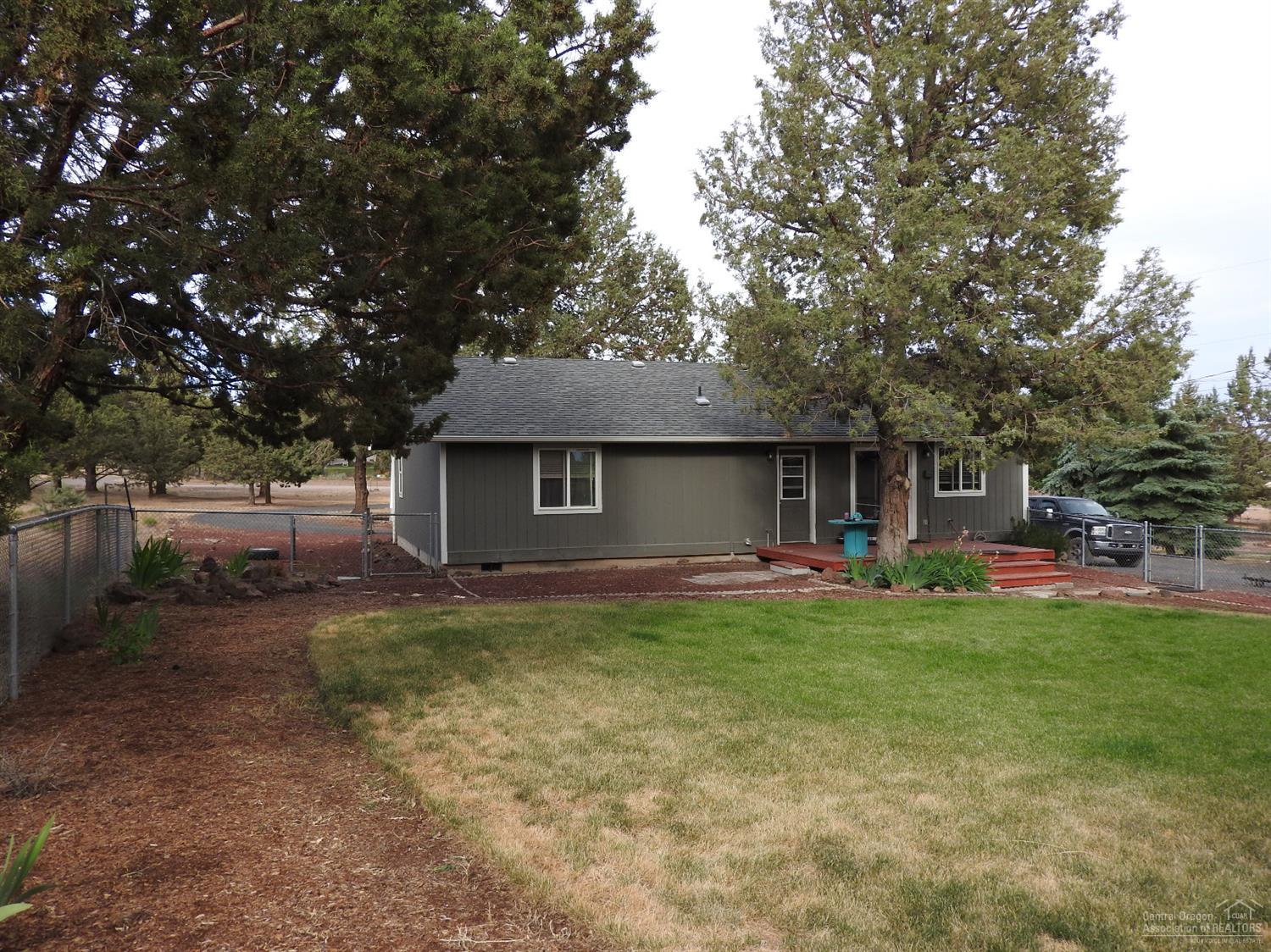 8716 Southwest Crater Loop Road Terrebonne, OR 97760 - Photo 12 of 22 Additional Photo