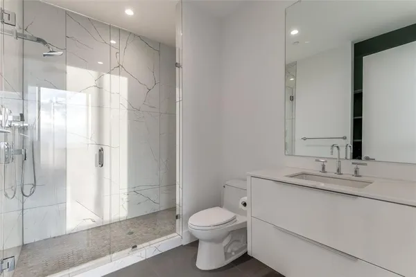 $10,500 | 2200 Victory Avenue, Unit 2107, Dallas, TX 75202