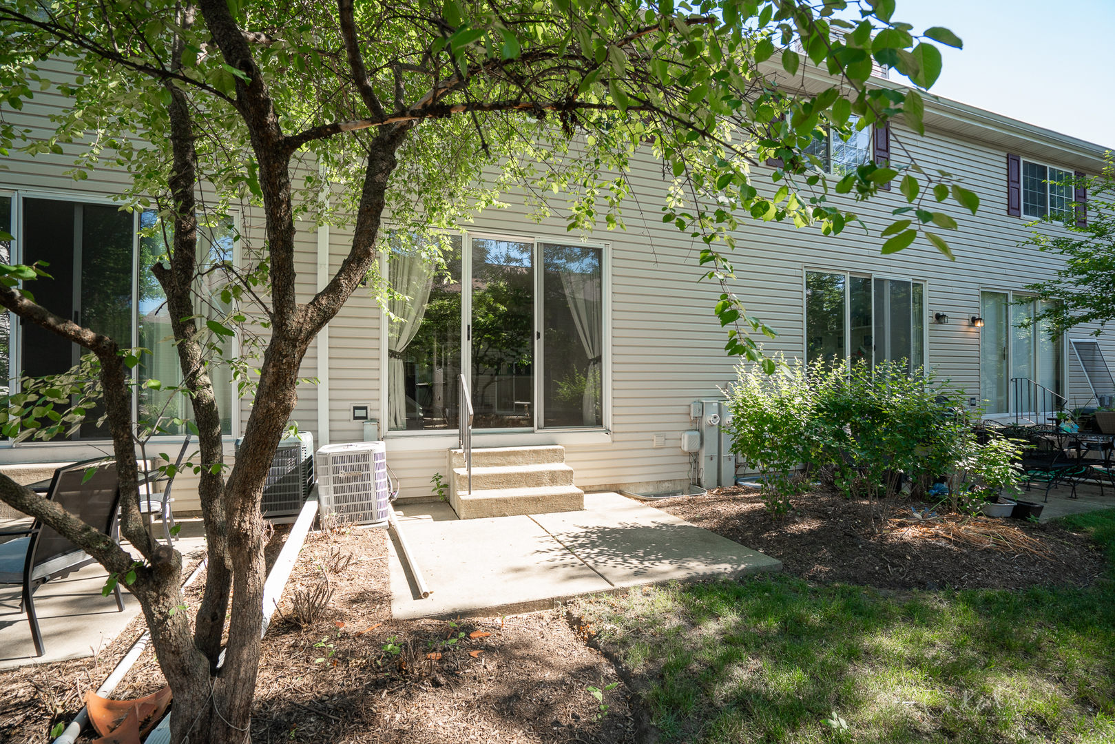 201 Northlight Passe, Unit 201 Lake In The Hills, IL 60156 - Photo 24 of 25