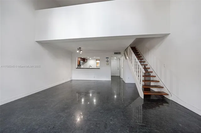 $155,000 | 17911 Northwest 68th Avenue, Unit P208, Hialeah, FL 33015