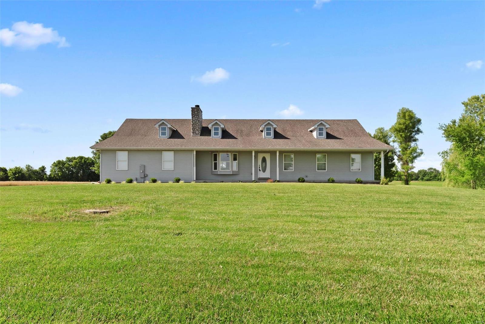 7 Setters Point Road O'Fallon, MO 63366 - Photo 2 of 61 Gallery Image 2