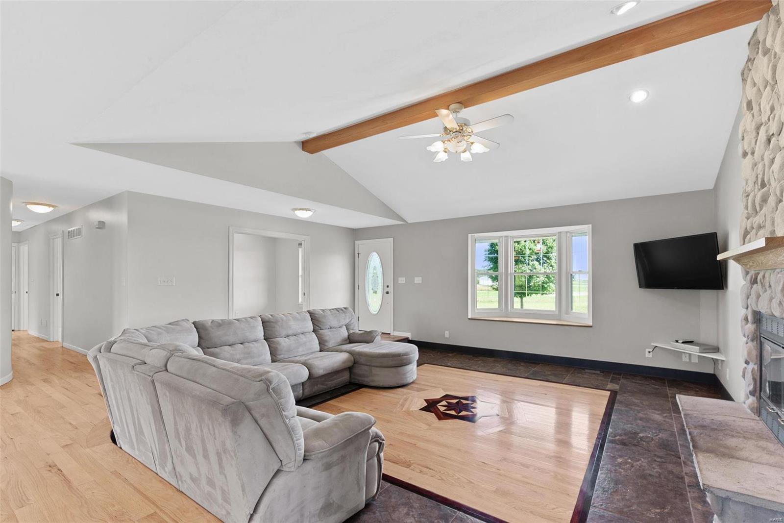 7 Setters Point Road O'Fallon, MO 63366 - Photo 17 of 61 Gallery Image 17
