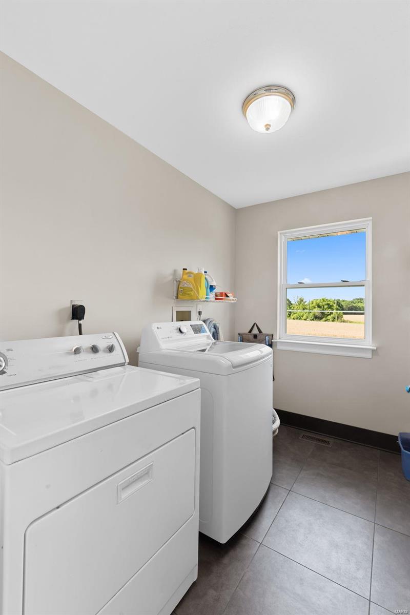7 Setters Point Road O'Fallon, MO 63366 - Photo 6 of 61 Gallery Image 6